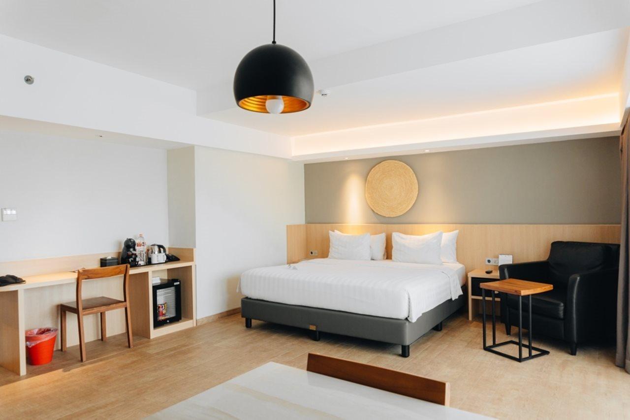 Aveta Hotel Malioboro Jogyakarta Zewnętrze zdjęcie