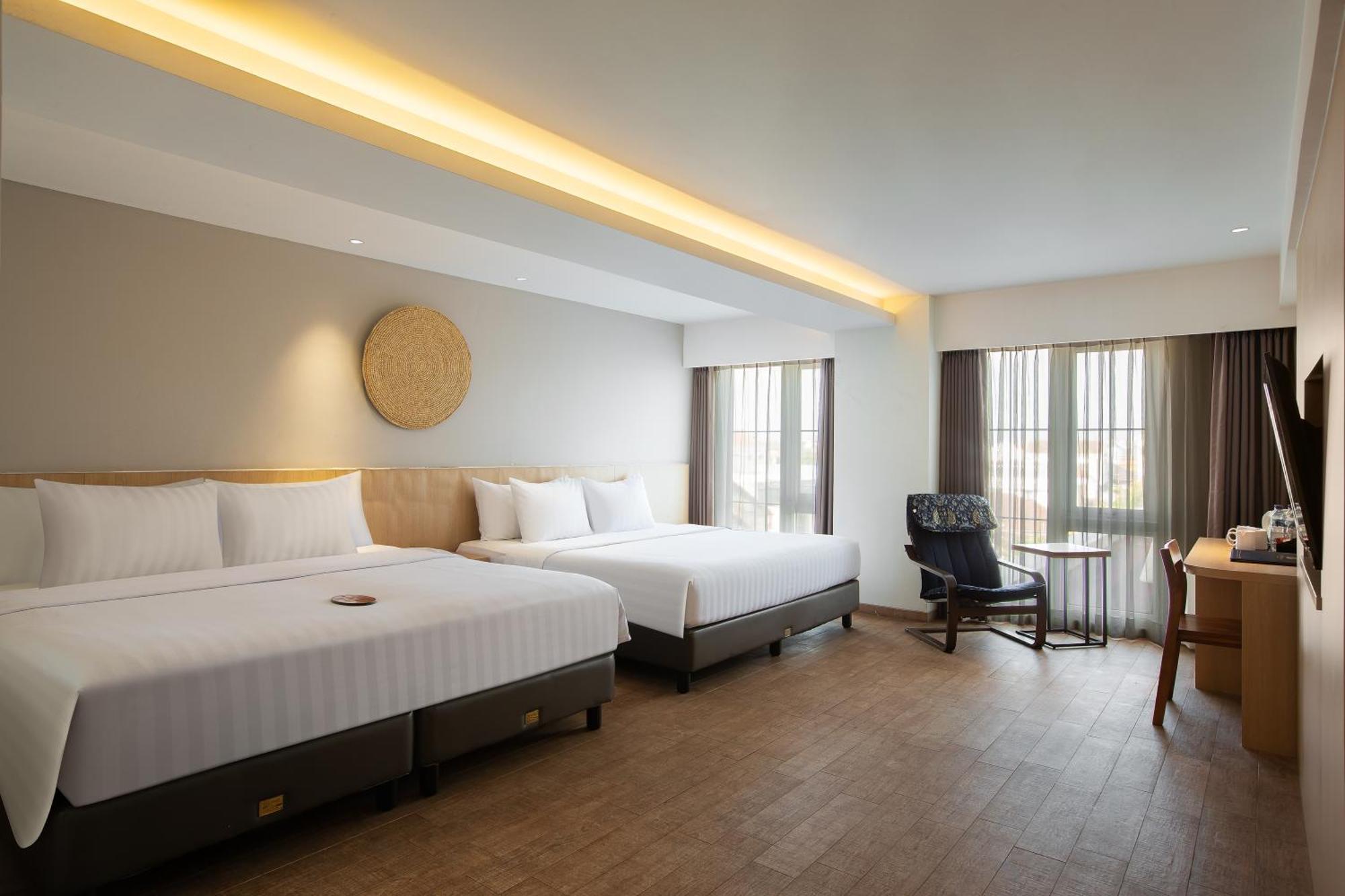 Aveta Hotel Malioboro Jogyakarta Zewnętrze zdjęcie
