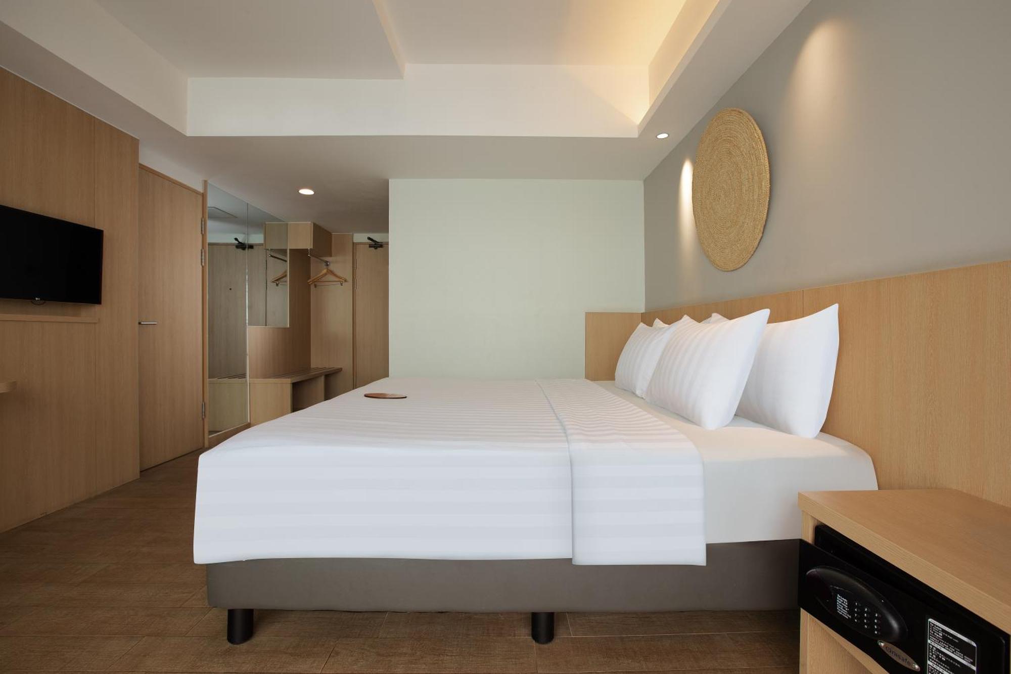 Aveta Hotel Malioboro Jogyakarta Zewnętrze zdjęcie