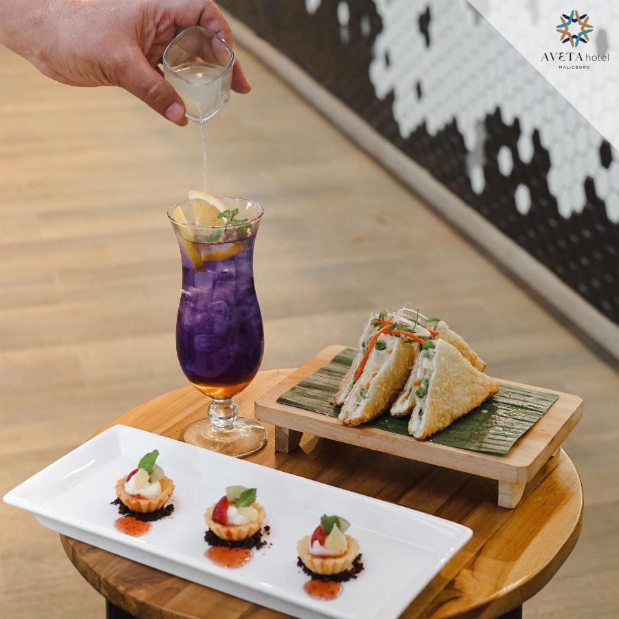 Aveta Hotel Malioboro Jogyakarta Zewnętrze zdjęcie