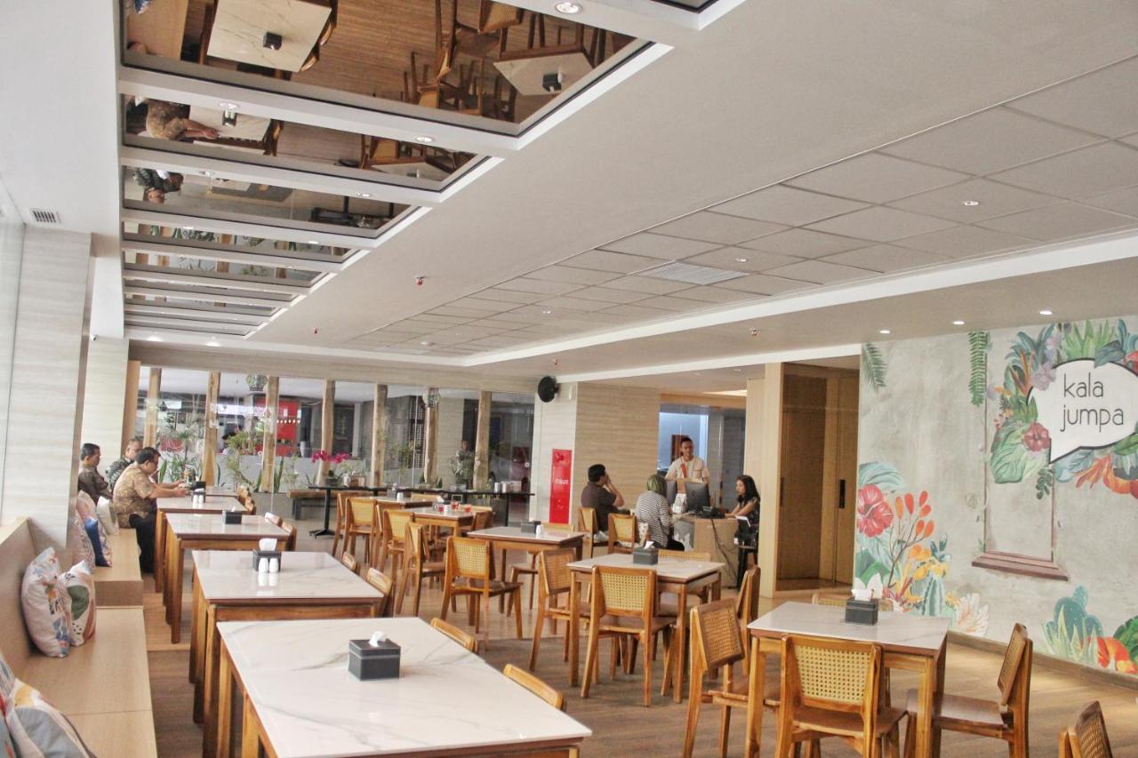 Aveta Hotel Malioboro Jogyakarta Zewnętrze zdjęcie
