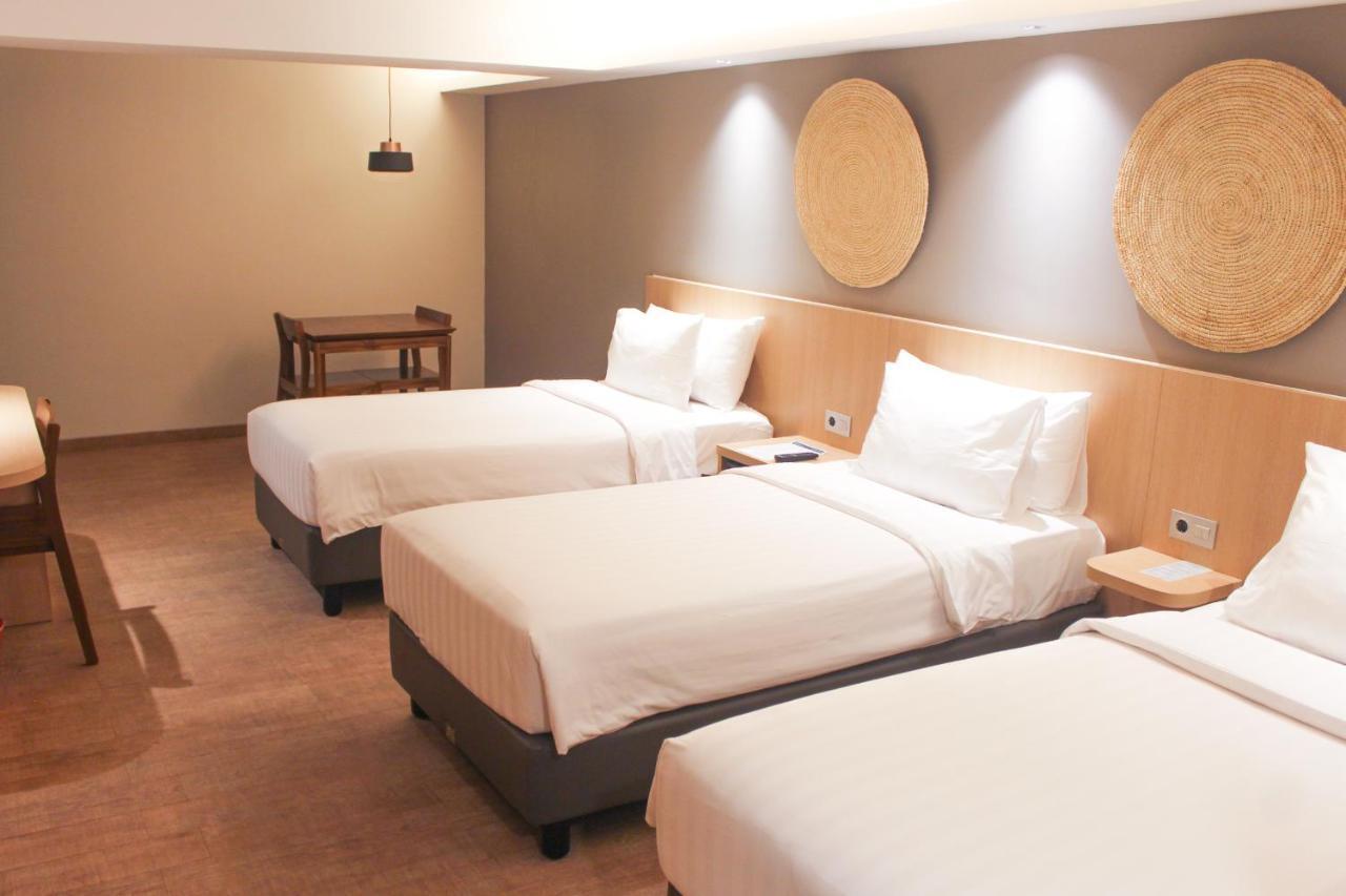 Aveta Hotel Malioboro Jogyakarta Zewnętrze zdjęcie